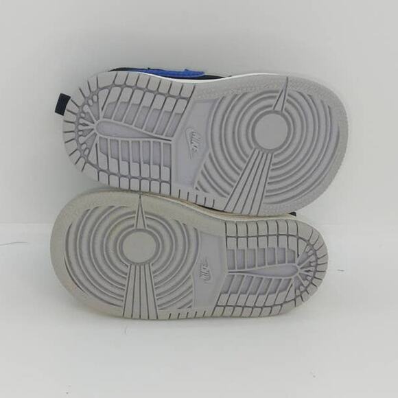 Nike Air Jordan 1 Mid Retro Swoosh Toddler's Pre-owned Sneakers - sz. 4C - Picture 4 of 4